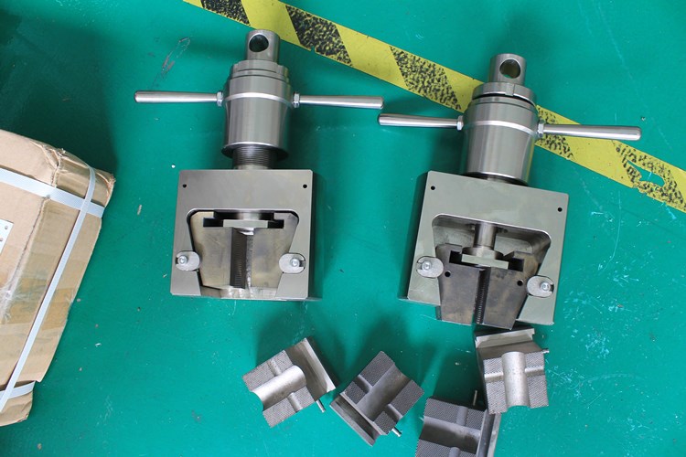 ����ԇ�C�A�߷�������N�A�߼���